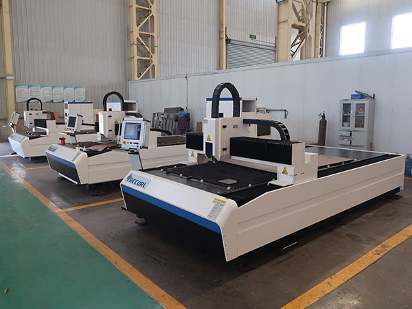 CNC Laser Manufacture 1000w 2000w 3kw Protected Metal fiber laser cutting machine